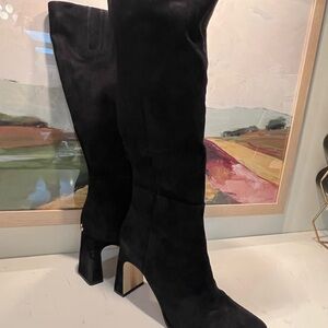 Elegant Black Women's Boots